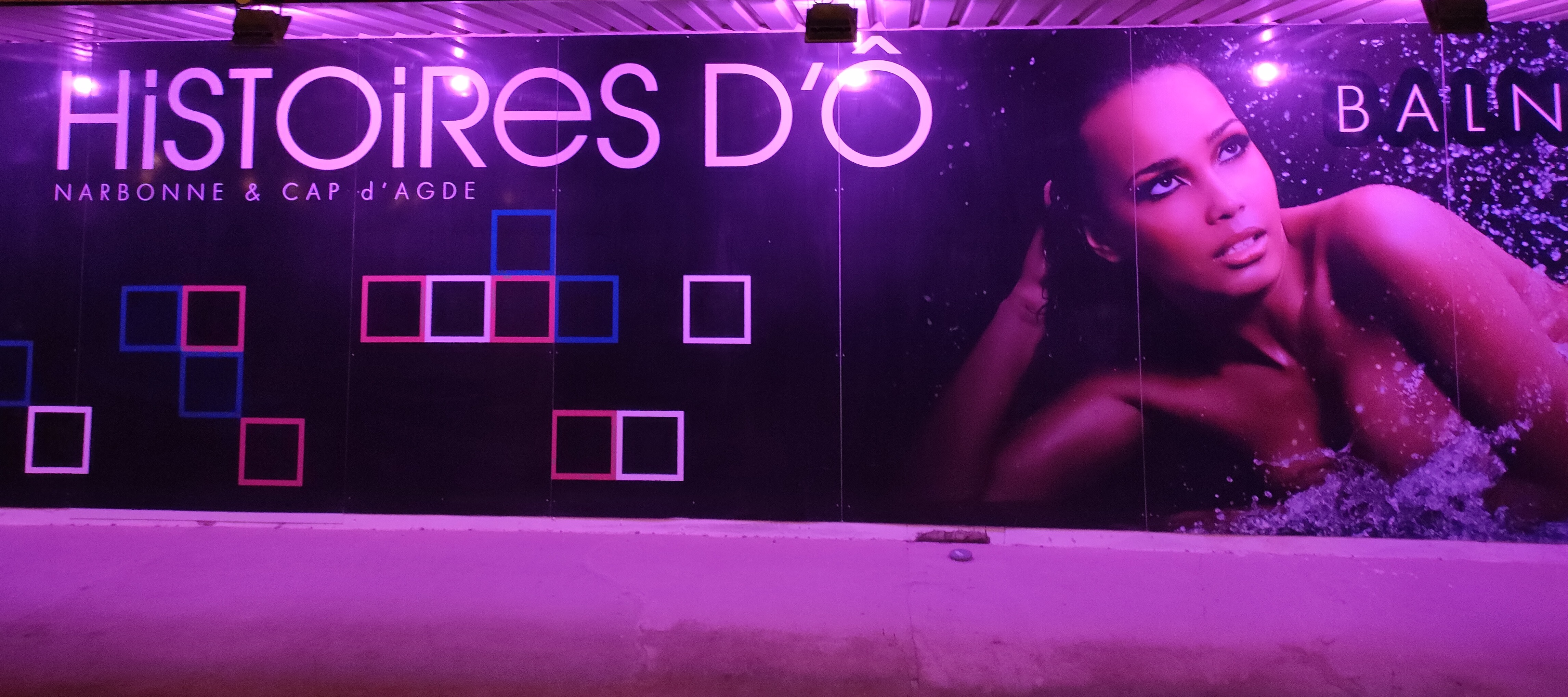 Histoires Porno au village naturiste